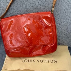 Louis Vuitton Red Vernis Thompson Street Bag